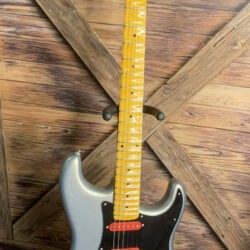 Fender Stratocaster 2008-2020 - Silver