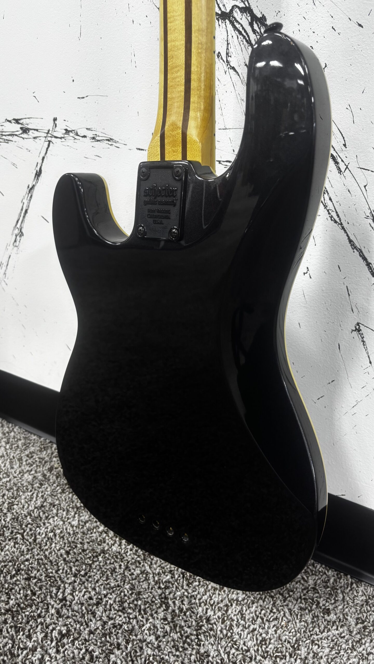 Schecter Guitar Research Michael Anthony Signature Bass - Image 5