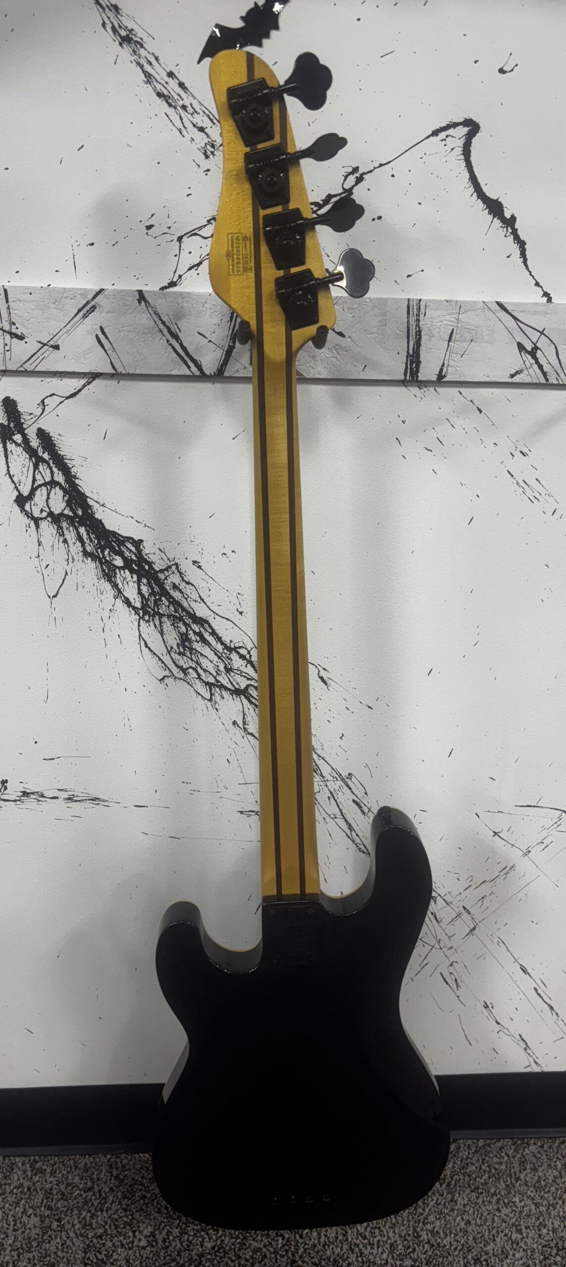 Schecter Guitar Research Michael Anthony Signature Bass - Image 9