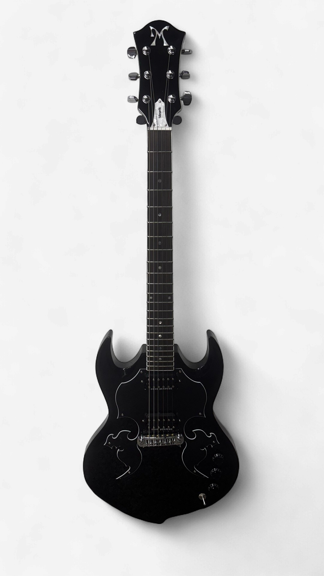 Minarik Furii Guitar, Gloss Black
